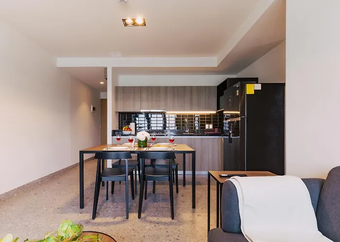 Bright & Modern W/ Gym & Pool | Viato Homes