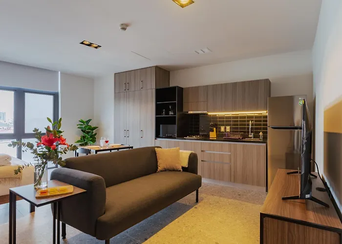 Bright & Modern W/ Gym & Pool | Viato Homes *