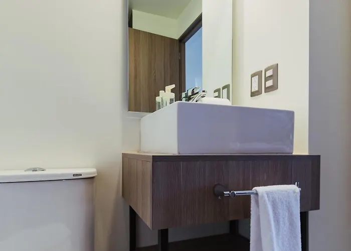 Bright & Modern W/ Gym & Pool | Viato Homes Apartment Mexico City