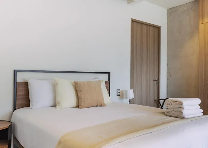 Bright & Modern W/ Gym & Pool | Viato Homes Apartment Mexico City