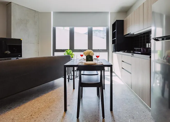 Bright & Modern W/ Gym & Pool | Viato Homes